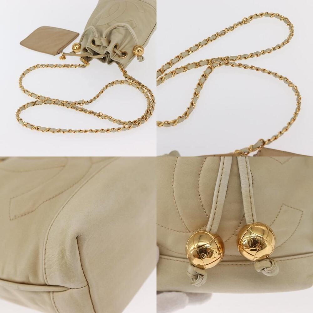 Chanel Chain Shoulder Bag Leather Ivory Gold CC - Picture 4 of 7